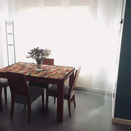 Dos Torres Bilbo Puerta Del Carmen Saragosse