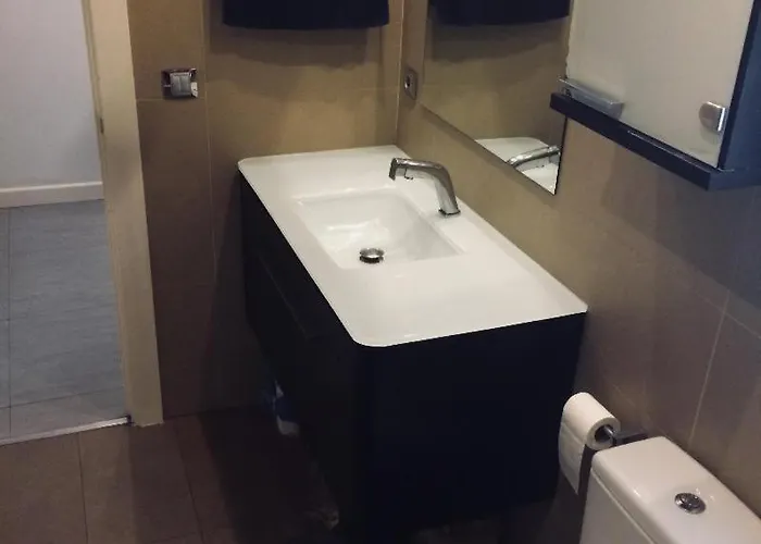 Dos Torres Bilbo Puerta Del Carmen