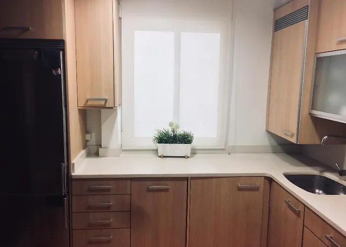 Dos Torres Bilbo Puerta Del Carmen Apartman